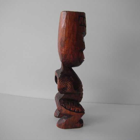 Vintage New Zealand Maori 11" Hand Carved Wood Teko Tiki Totem Statue Shell Eyes - Picture 6 of 9